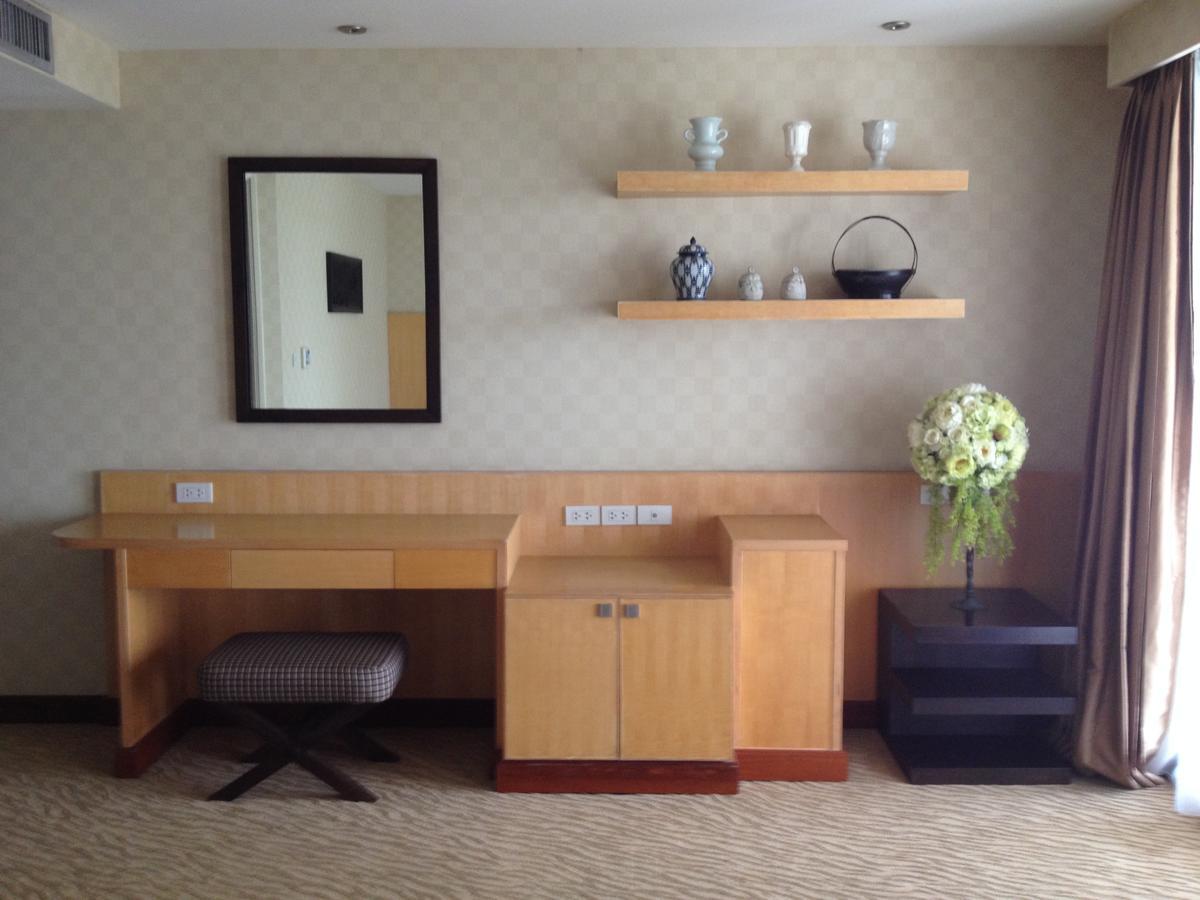 Gardengrove Suites Bangkok Phòng bức ảnh